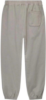 Stüssy Stussy Solid Jogger Retro Sweatpants Dark Grey 116550 SAND Lookbook Stüssy Stussy Solid Jogger Retro Sweatpants Dark Grey 116550 SAND