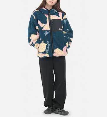 Stüssy Stussy Floral Sherpa Fleece Hood Jacket Winter Unisex Vintage Style. 118482 Sizing Stüssy Stussy Floral Sherpa Fleece Hood Jacket Winter Unisex Vintage Style. 118482