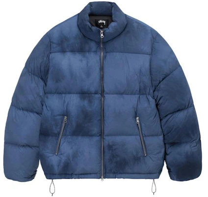 Stüssy FW22 回收尼龍紮染復古風男女羽絨外套。 115673 Buy Stüssy FW22 回收尼龍紮染復古風男女羽絨外套。 115673