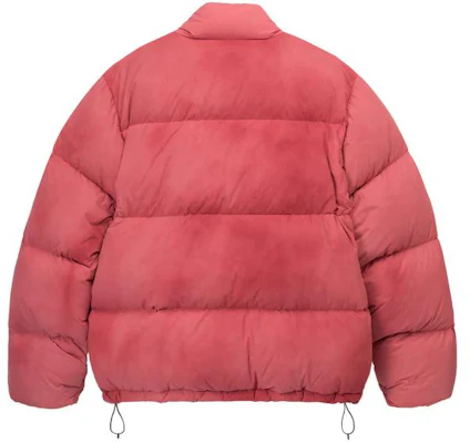 Stüssy FW22 回收尼龍紮染復古風男女羽絨外套。 115673 Lookbook Stüssy FW22 回收尼龍紮染復古風男女羽絨外套。 115673