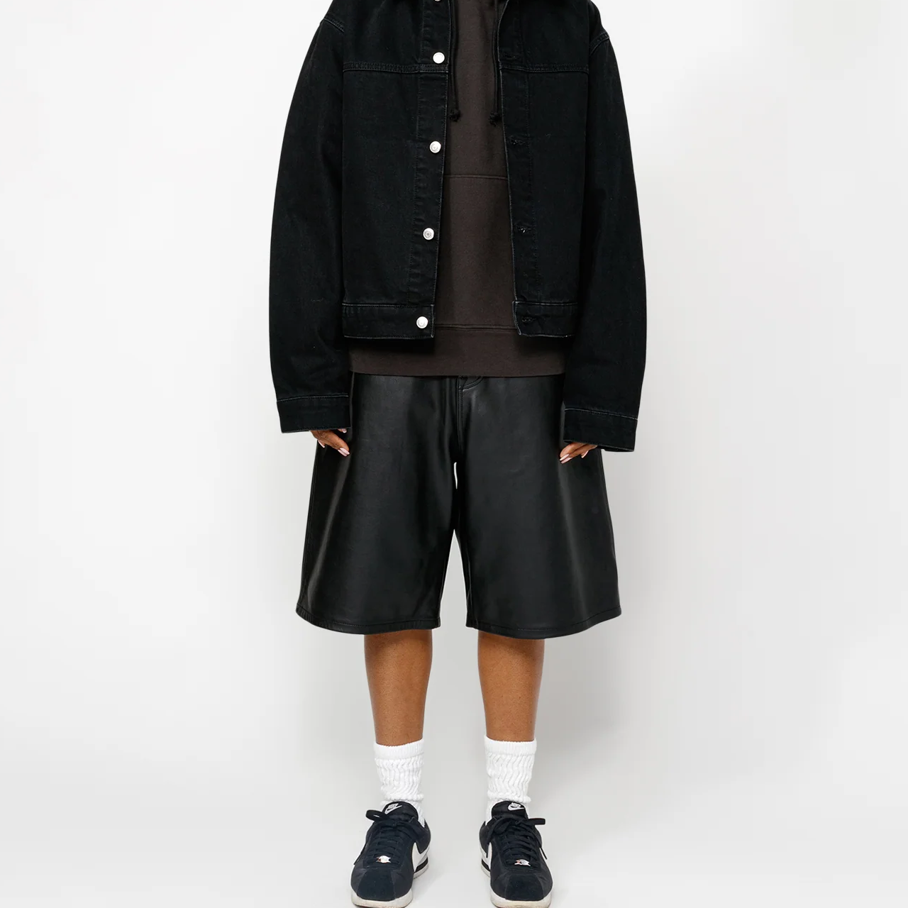 Purchase 스투시 FW24 빅 올 숏 레더 빈티지 릴렉스핏 레이싱 반바지 유니섹스. 112315