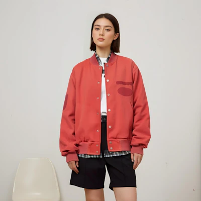 Jaket Varsity Kanvas Stüssy FW24 Ghost Logo Unisex Gaya Retro Amerika. 115820 1