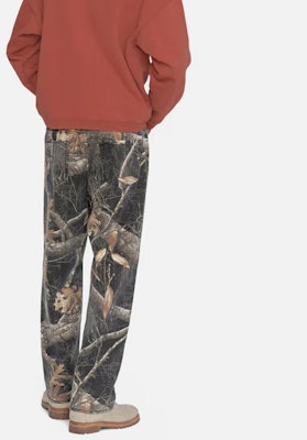 Jeans Unisex Stüssy Stussy Holiday FW22 Corte Recto Estilo Vintage Estampado Ramas. 116602 Details for Jeans Unisex Stüssy Stussy Holiday FW22 Corte Recto Estilo Vintage Estampado Ramas. 116602