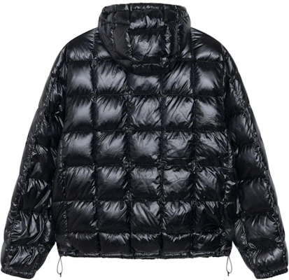 Stüssy Stussy Midweight Hooded Puffer Jacket with Logo and Hidden Pockets Unisex. 115783 Lookbook Stüssy Stussy Midweight Hooded Puffer Jacket with Logo and Hidden Pockets Unisex. 115783