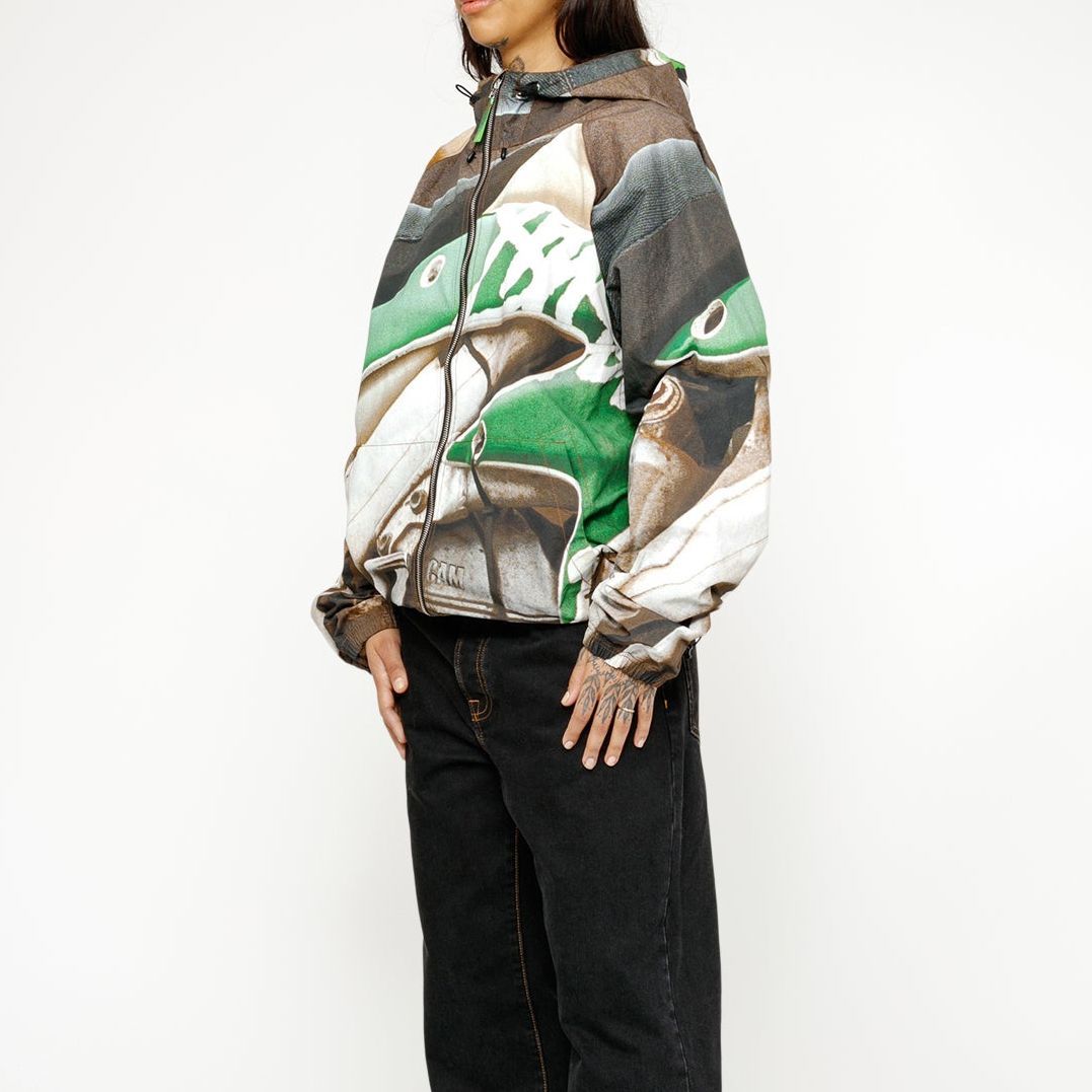 Details for Stüssy SS24 海滩贝壳复古印花连帽夹克男女款。 115759