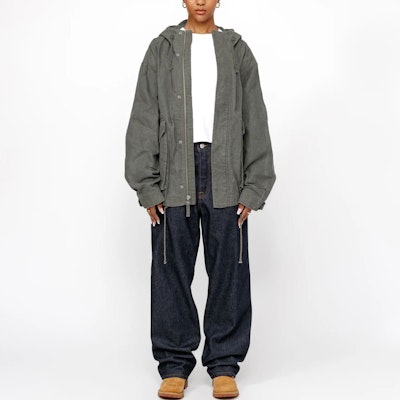 Stüssy Stussy 复古寬鬆版連帽蠟材質短款風衣外套 男女適穿外套. 115752 Shop Stüssy Stussy 复古寬鬆版連帽蠟材質短款風衣外套 男女適穿外套. 115752