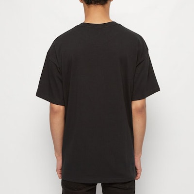 Stüssy Stussy x Nike Collaboration Chest Logo T-Shirt Unisex Black. DD3343-010 Details for Stüssy Stussy x Nike Collaboration Chest Logo T-Shirt Unisex Black. DD3343-010