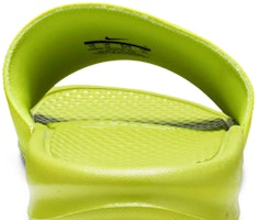 Stüssy x Nike Benassi 'Kaktus Cerah' Sandal CW2787-300 Sizing Stüssy x Nike Benassi 'Kaktus Cerah' Sandal CW2787-300