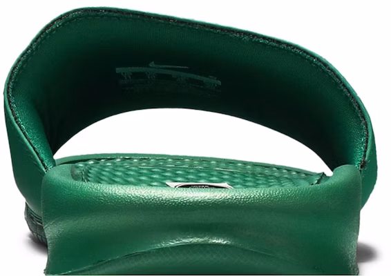 Stüssy x Nike Benassi 'Pine Green' Sandal Hijau Peju DC5239-300 Sizing Stüssy x Nike Benassi 'Pine Green' Sandal Hijau Peju DC5239-300