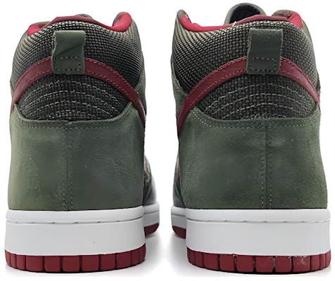 Stüssy x Nike Dunk High 'World Tour' 315593-331 Shop Stüssy x Nike Dunk High 'World Tour' 315593-331