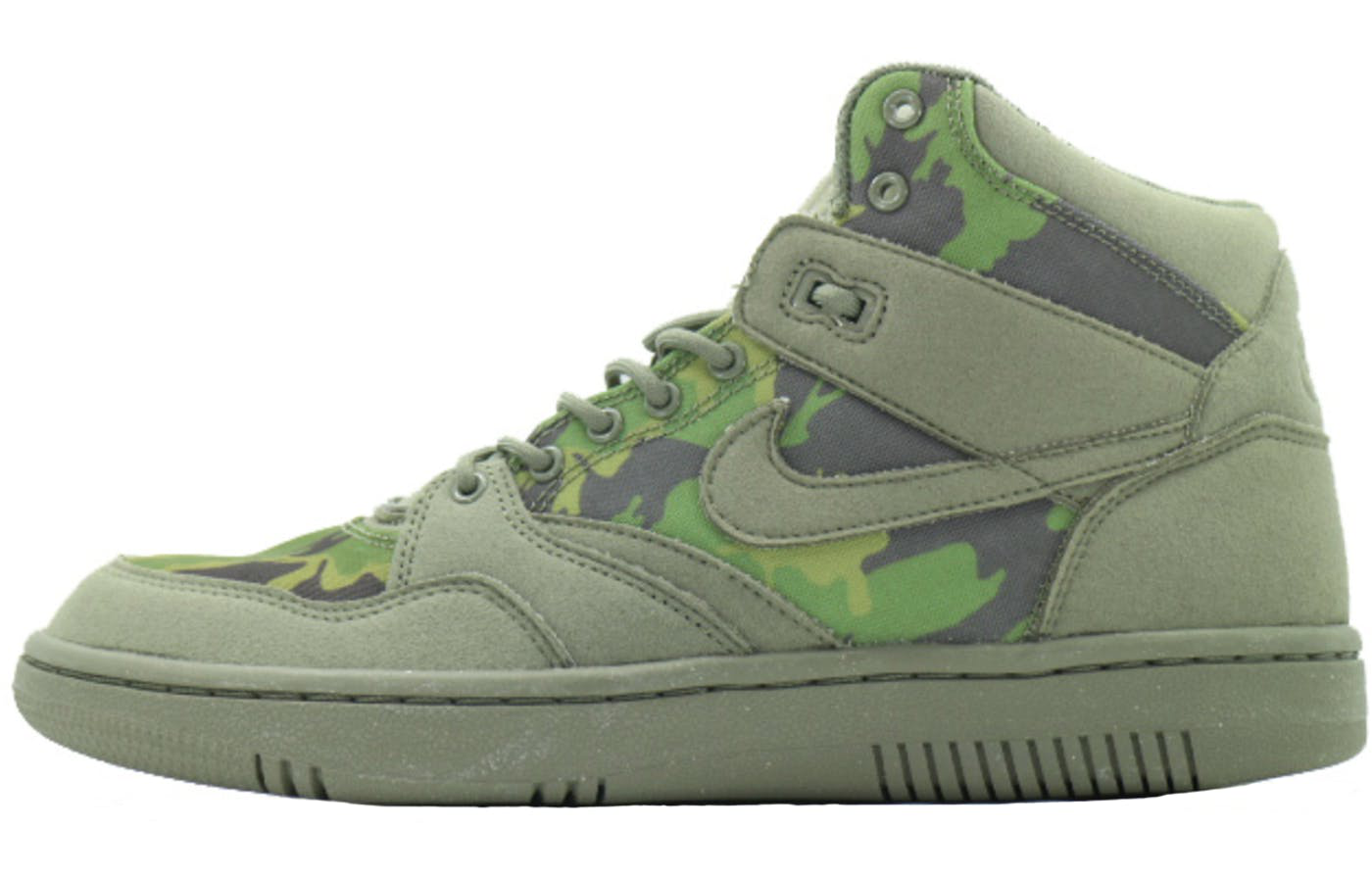 Stüssy x Nike Sky Force 88 Mid 454452-300