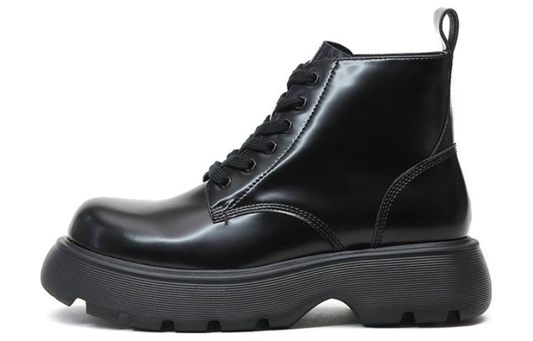 Staccato Leather Chelsea Boot 'British Black Round Toe'