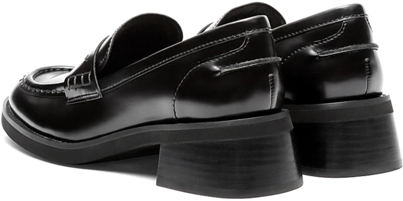 斯加圖staccato 頭層牛皮 圓頭套足百搭 樂福鞋 5cm 男女款 曜石黑 Lookbook 斯加圖staccato 頭層牛皮 圓頭套足百搭 樂福鞋 5cm 男女款 曜石黑