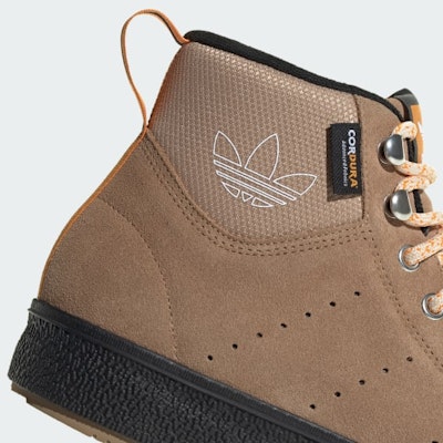 Stan Smith Mid Winter Sneakers IF9276 Sizing Stan Smith Mid Winter Sneakers IF9276