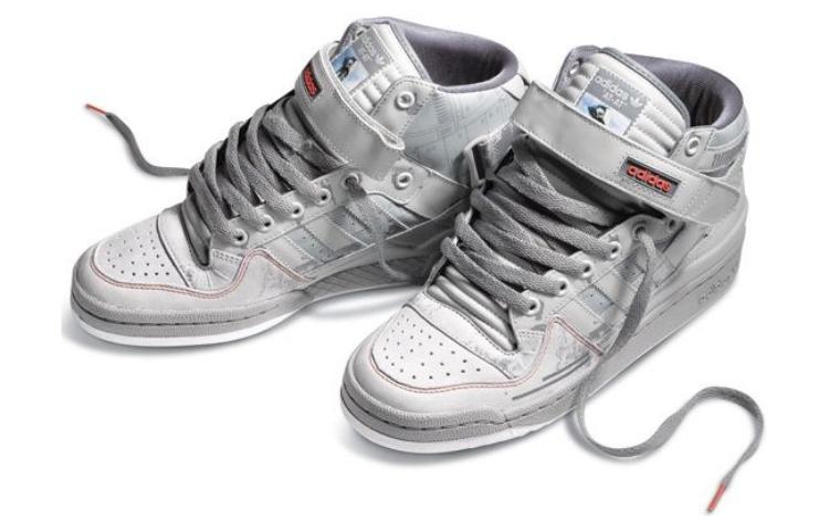 Lookbook スター・ウォーズ×adidas フォーラムMID "AT-AT" G17354