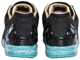 《星際大戰》x adidas ZX 8000「皇帝」G44510 Lookbook 《星際大戰》x adidas ZX 8000「皇帝」G44510