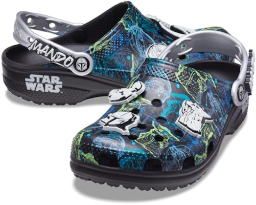 星球大战 x Crocs 卡骆驰 '曼达洛人' 洞洞鞋 207509-0C4 Shop 星球大战 x Crocs 卡骆驰 '曼达洛人' 洞洞鞋 207509-0C4