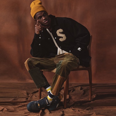 STARTER Jaket Tebal Unisex Corduroy Hitam Vintage Letter Print Gaya Kasual. STH4C2695M-BK01 Shop STARTER Jaket Tebal Unisex Corduroy Hitam Vintage Letter Print Gaya Kasual. STH4C2695M-BK01