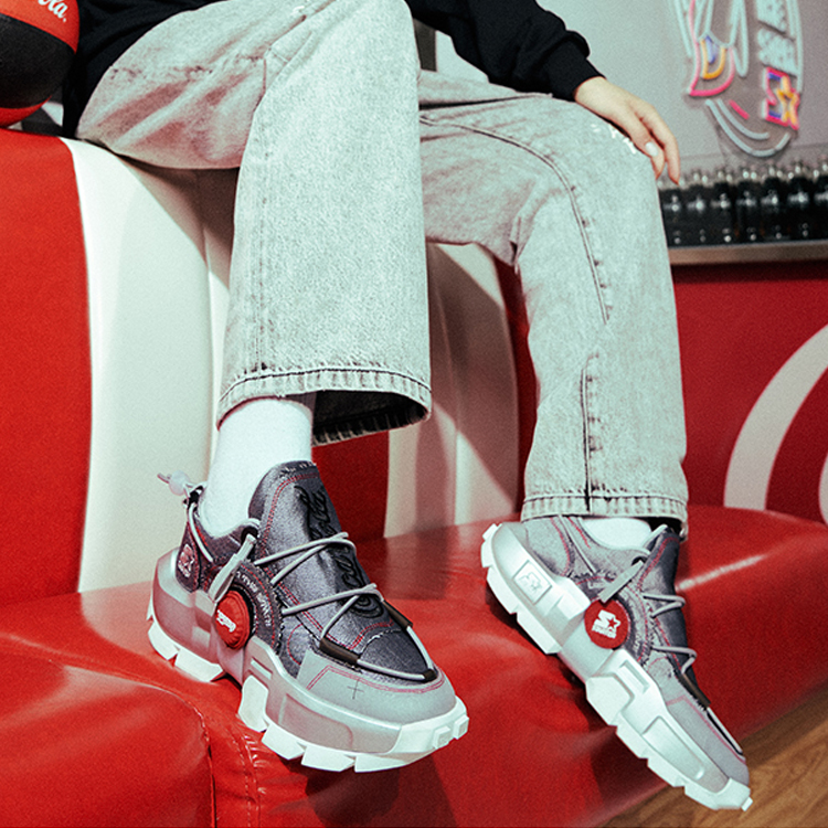 Sizing STARTER Coca Cola x Chunky Dad Shoes 'Plateado Futurista Gris' STG3S2099M-GL01
