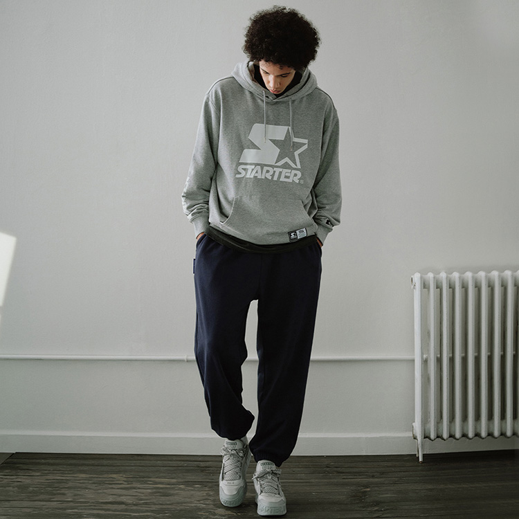 Shop Sudadera con Capucha Unisex STARTER Logo Gris Claro. STH3C0812M