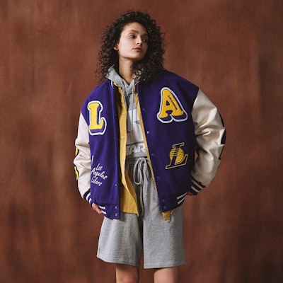STARTER NBA Lakers Jaket Varsity Ungu Retro Patch Letter Unisex. STH4C2895M-PU09 Details for STARTER NBA Lakers Jaket Varsity Ungu Retro Patch Letter Unisex. STH4C2895M-PU09