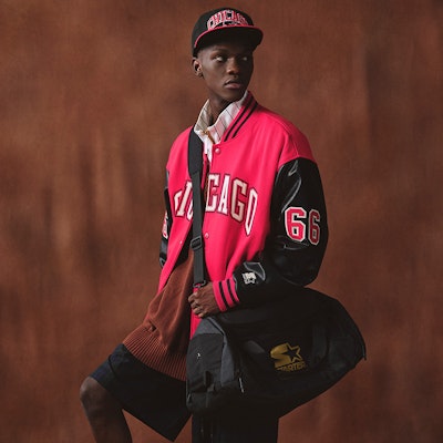 STARTER x NBA Chicago Bulls Jaket Letterman Merah Unisex Bulls Red. STH4C2893M-RE18 Purchase STARTER x NBA Chicago Bulls Jaket Letterman Merah Unisex Bulls Red. STH4C2893M-RE18