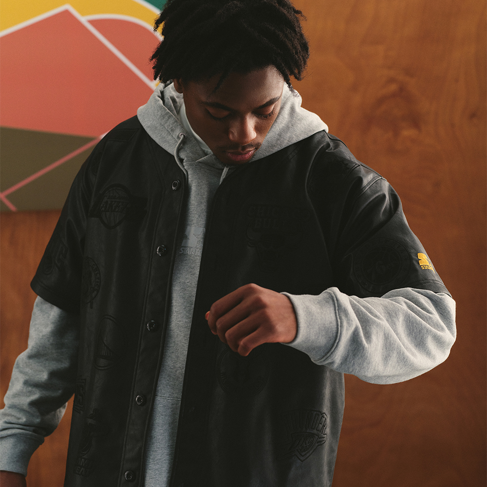 Shop STARTER x NBA Vintage Kaos Baseball Oversized Unisex Hitam. STH3C8099M