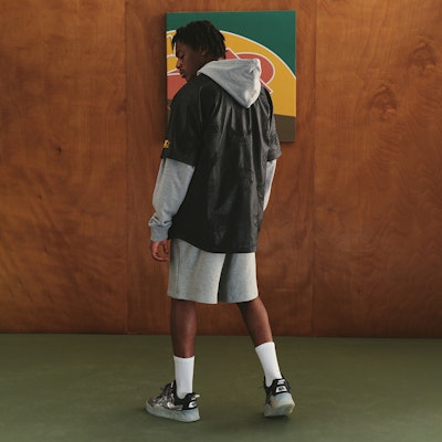 STARTER x NBA Vintage Kaos Baseball Oversized Unisex Hitam. STH3C8099M Details for STARTER x NBA Vintage Kaos Baseball Oversized Unisex Hitam. STH3C8099M