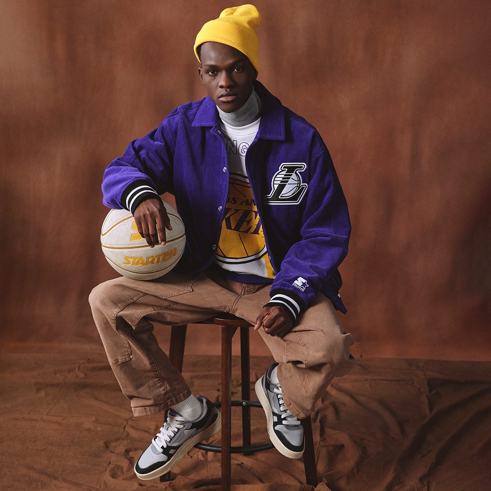 Shop STARTER x NBA 复古宽松版紫色湖人印花夹克 男女通用 STH4C1096M