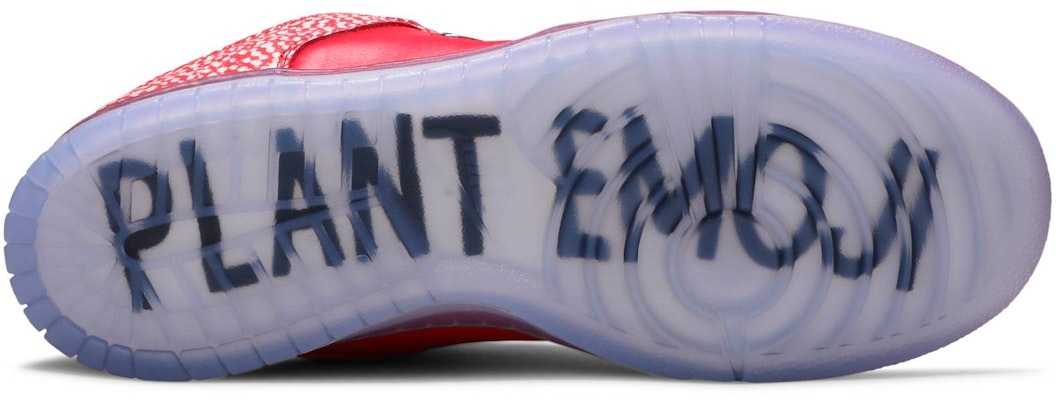 스팅워터 x 나이키 SB 덩크 로우 '환상 버섯' DH7650-600 Shop 스팅워터 x 나이키 SB 덩크 로우 '환상 버섯' DH7650-600