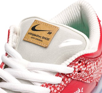 Stingwater x Nike SB Dunk Low '魔法蘑菇' DH7650-600 2