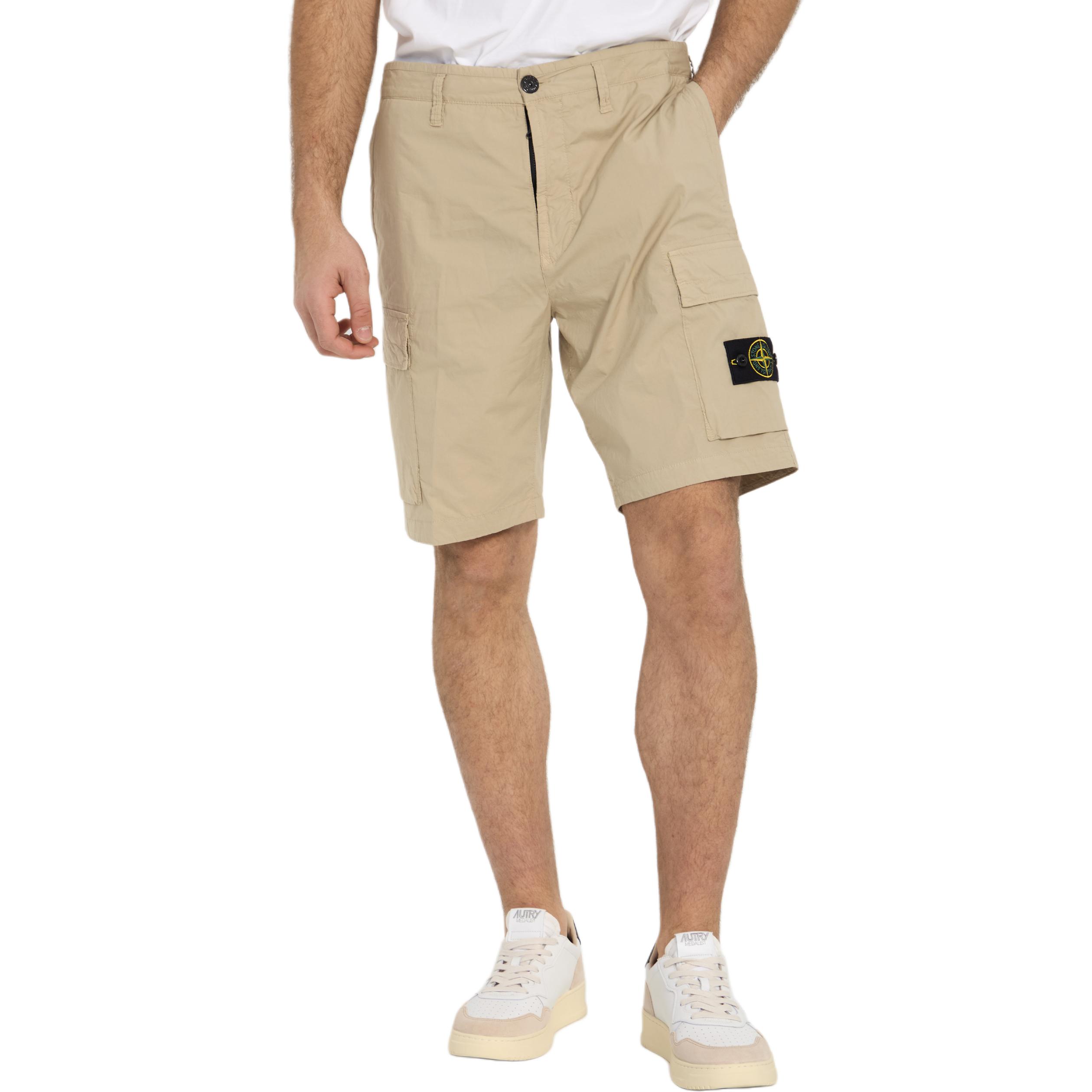 STONE ISLAND  Beige Cargo Shorts with Logo Patch and Zipper. 8015L0803-V0095 圖 3