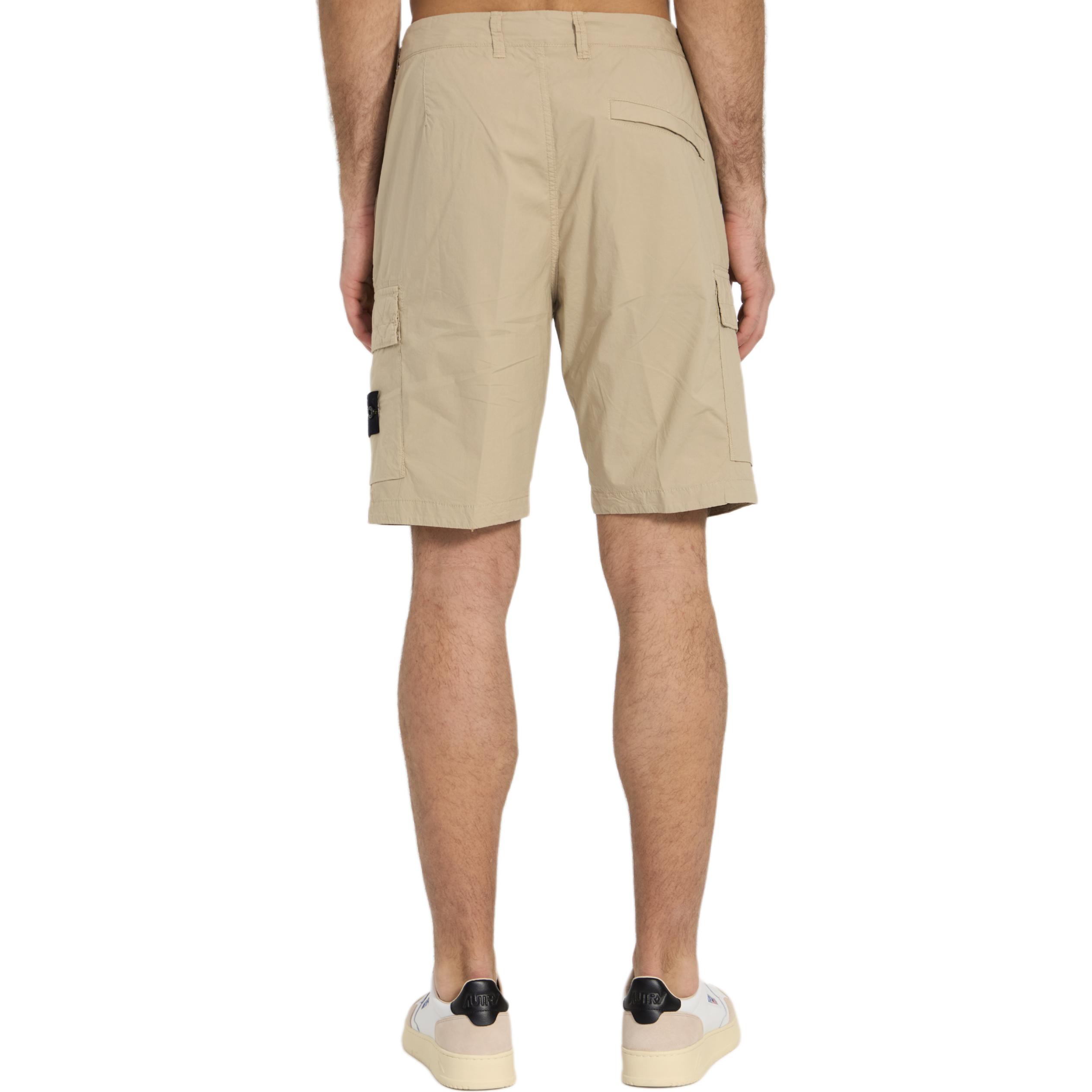STONE ISLAND  Beige Cargo Shorts with Logo Patch and Zipper. 8015L0803-V0095 圖 4