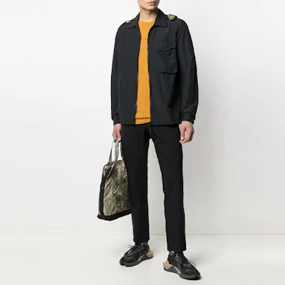 STONE ISLAND 黑色休閒工作外套附標誌 秋季必備款式 741510802-V0029 Shop STONE ISLAND 黑色休閒工作外套附標誌 秋季必備款式 741510802-V0029
