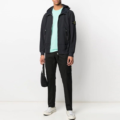 Stone Island Seluar Kargo Hitam Utility Potongan Lurus dengan Tali Gantung. 741531419-V0029 Lookbook Stone Island Seluar Kargo Hitam Utility Potongan Lurus dengan Tali Gantung. 741531419-V0029