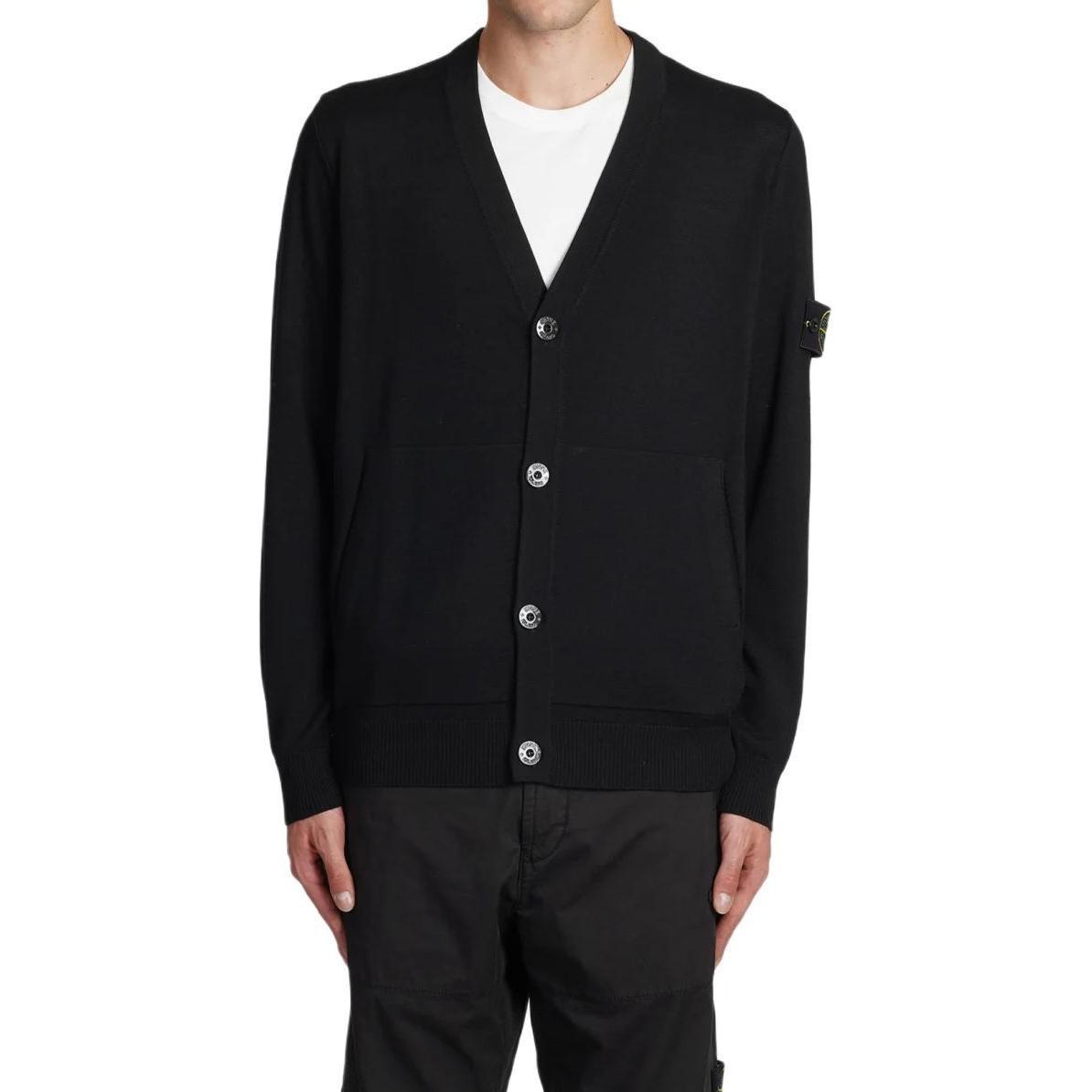 Lookbook STONE ISLAND Kardigan Butang Leher-V Hitam Sweater 7915511C4-V0029