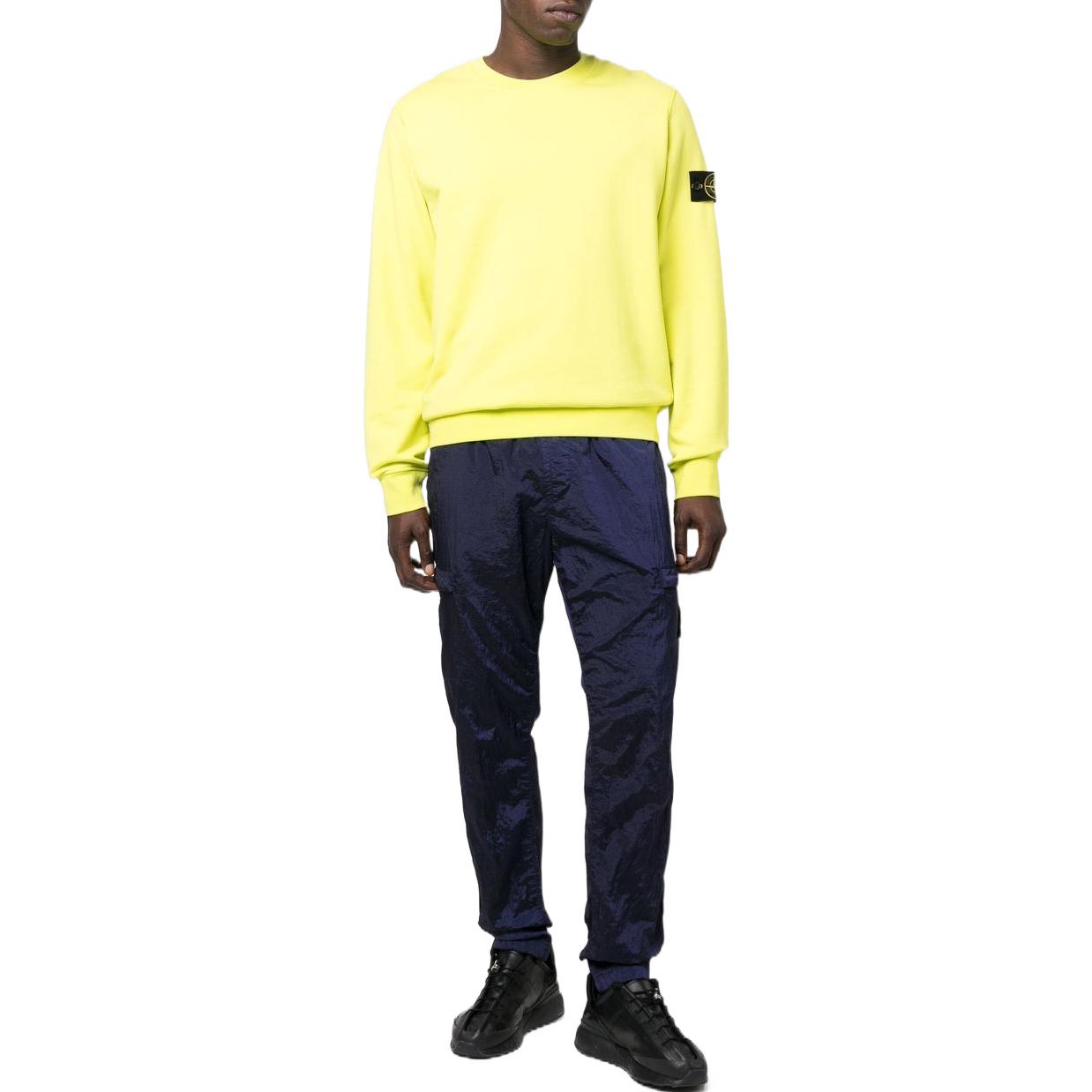 Purchase 스톤아일랜드 블루 조거 팬츠 - 솔리드 패턴 및 아플리케 디자인. 761531021-V0027