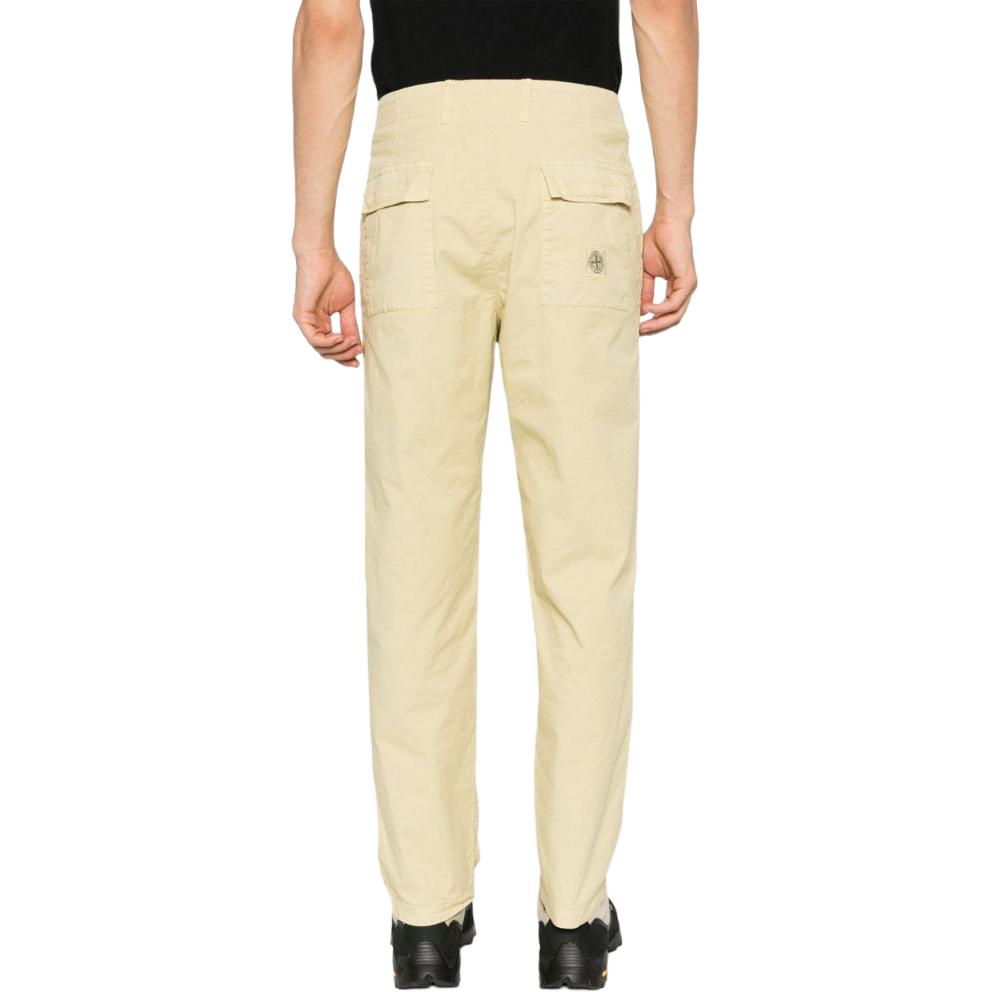 Shop ストーンアイランド カジュアル カーキ ストレートレッグ ジップパンツ. 791530210-V0091