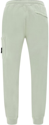 스톤아일랜드 그린 로고 조거 팬츠, 편안한 엘라스틱 핏. 801564451-V0051 Lookbook 스톤아일랜드 그린 로고 조거 팬츠, 편안한 엘라스틱 핏. 801564451-V0051