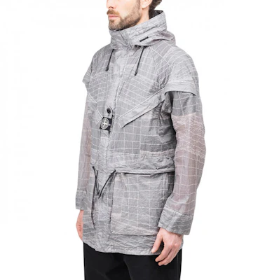 Chaqueta de Nylon Gris con Cuadrícula de Stone Island. 741542999-V0063 Details for Chaqueta de Nylon Gris con Cuadrícula de Stone Island. 741542999-V0063