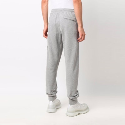 스톤아일랜드 니트 카고 조거 팬츠 그레이 751564520-V0M64 Sizing 스톤아일랜드 니트 카고 조거 팬츠 그레이 751564520-V0M64