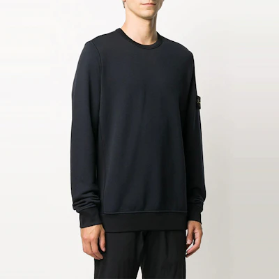 STONE ISLAND Logo Crewneck Pullover Sweatshirt Black 731565247-V0029 Lookbook STONE ISLAND Logo Crewneck Pullover Sweatshirt Black 731565247-V0029