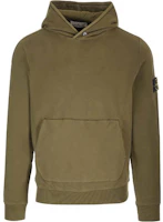 STONE ISLAND Olive Green Logo Patch Long Sleeve Hoodie. 791561252-V0058 STONE ISLAND Olive Green Logo Patch Long Sleeve Hoodie. 791561252-V0058
