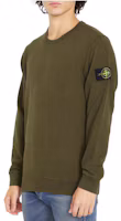 Lookbook Stone Island Olive Green Logo Print Long Sleeve Crewneck Sweatshirt. 791562420V0058