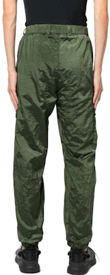 STONE ISLAND Celana Kasual Warna Solid Mid-Waist dengan Resleting. 771531619-V0020 Shop STONE ISLAND Celana Kasual Warna Solid Mid-Waist dengan Resleting. 771531619-V0020