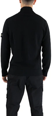 STONE ISLAND Chaqueta Negra Slim Fit con Cremallera Color Sólido. 8115503A1-V0029 Purchase STONE ISLAND Chaqueta Negra Slim Fit con Cremallera Color Sólido. 8115503A1-V0029