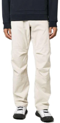 STONE ISLAND 直筒休閒褲 米白色款式 7915301G4-V0097 Lookbook STONE ISLAND 直筒休閒褲 米白色款式 7915301G4-V0097