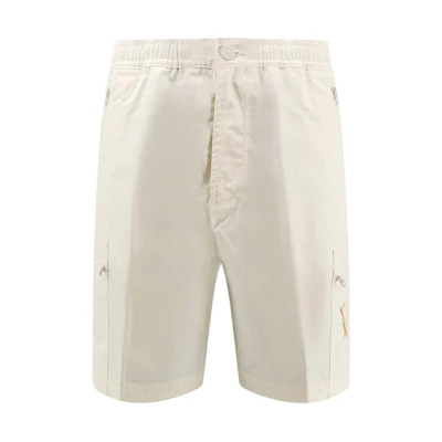 STONE ISLAND White Solid Logo Slim Fit Casual Shorts. 8015L07F1-V0099