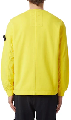 STONE ISLAND 黃色長袖圓領標誌補丁衛衣 781563954-V0030 Lookbook STONE ISLAND 黃色長袖圓領標誌補丁衛衣 781563954-V0030