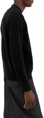 STONE ISLAND 黑色標誌補丁男士長袖針織毛衣 8115558A4-V0029 Purchase STONE ISLAND 黑色標誌補丁男士長袖針織毛衣 8115558A4-V0029